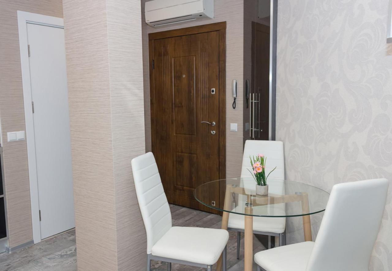Acrylic & Pastel Apartments Varna Exterior photo