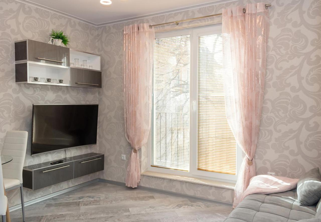 Acrylic & Pastel Apartments Varna Exterior photo